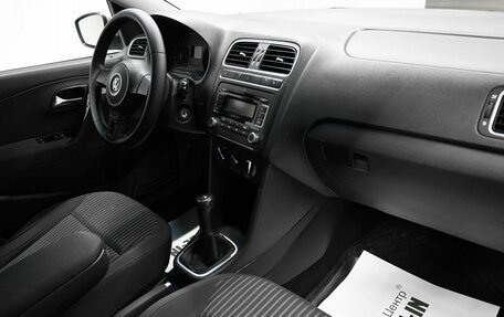 Volkswagen Polo VI (EU Market), 2011 год, 795 000 рублей, 14 фотография