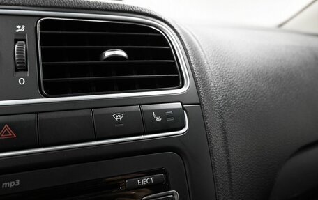 Volkswagen Polo VI (EU Market), 2011 год, 795 000 рублей, 17 фотография