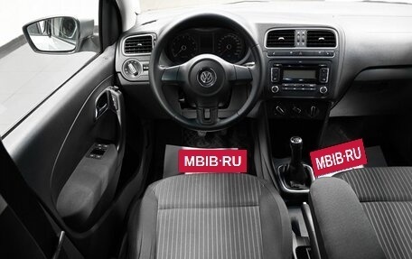 Volkswagen Polo VI (EU Market), 2011 год, 795 000 рублей, 12 фотография