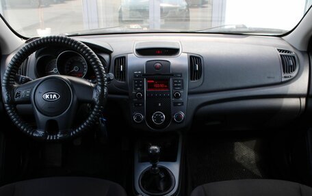 KIA Cerato III, 2010 год, 680 000 рублей, 20 фотография