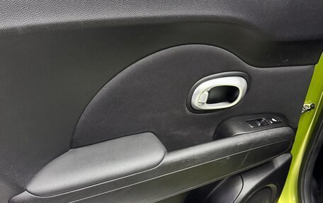 KIA Soul II рестайлинг, 2014 год, 1 200 000 рублей, 18 фотография