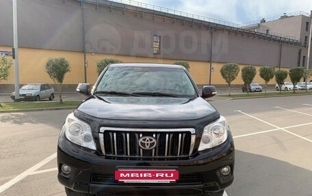 Toyota Land Cruiser Prado 150 рестайлинг 2, 2012 год, 2 659 000 рублей, 10 фотография