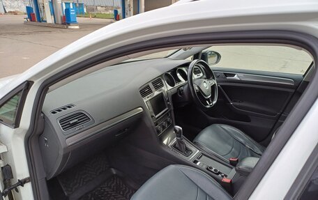 Volkswagen Golf VII, 2016 год, 1 650 000 рублей, 10 фотография