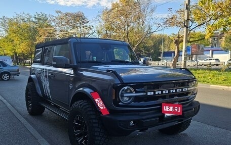 Ford Bronco, 2022 год, 7 500 000 рублей, 2 фотография