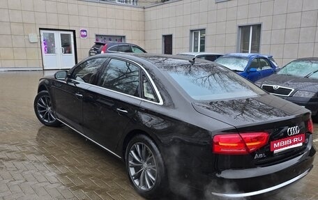 Audi A8, 2011 год, 2 200 000 рублей, 7 фотография