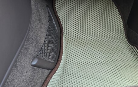 Audi A8, 2011 год, 2 200 000 рублей, 17 фотография