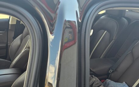 Audi A8, 2011 год, 2 200 000 рублей, 21 фотография