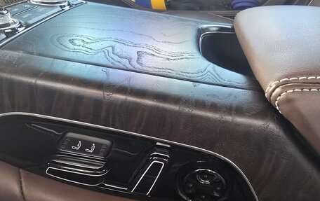 Audi A8, 2011 год, 2 200 000 рублей, 27 фотография