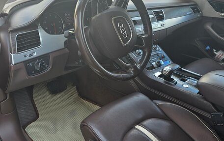 Audi A8, 2011 год, 2 200 000 рублей, 36 фотография