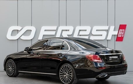 Mercedes-Benz E-Класс, 2019 год, 3 049 000 рублей, 2 фотография