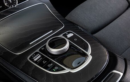 Mercedes-Benz E-Класс, 2019 год, 3 049 000 рублей, 17 фотография