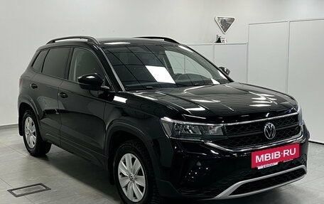 Volkswagen Taos, 2021 год, 2 850 000 рублей, 2 фотография
