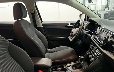 Volkswagen Taos, 2021 год, 2 850 000 рублей, 8 фотография