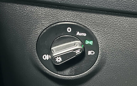 Volkswagen Taos, 2021 год, 2 850 000 рублей, 16 фотография