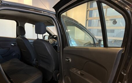 Renault Logan II, 2015 год, 510 000 рублей, 17 фотография