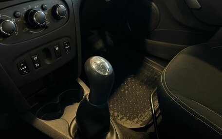 Renault Logan II, 2015 год, 510 000 рублей, 29 фотография