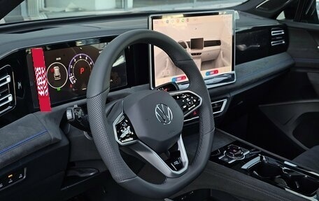 Volkswagen Tiguan, 2026 год, 5 050 000 рублей, 26 фотография