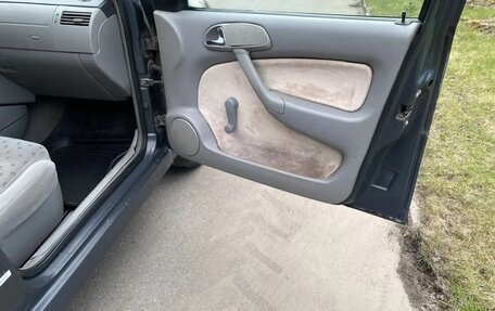 Volkswagen Pointer, 2004 год, 160 000 рублей, 15 фотография