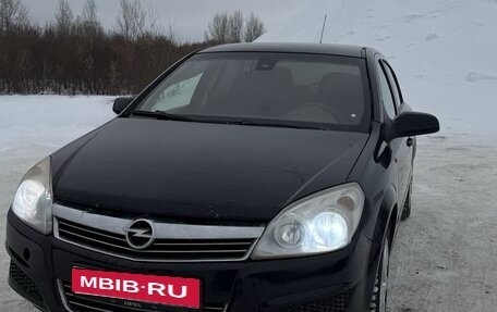 Opel Astra H, 2008 год, 260 000 рублей, 1 фотография