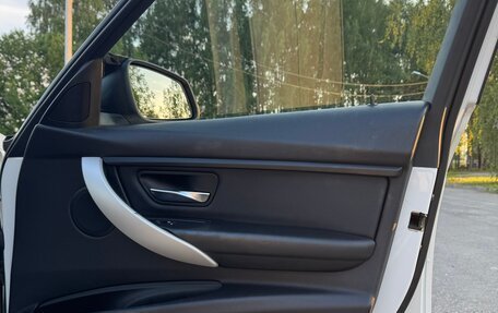 BMW 3 серия, 2016 год, 1 790 000 рублей, 10 фотография