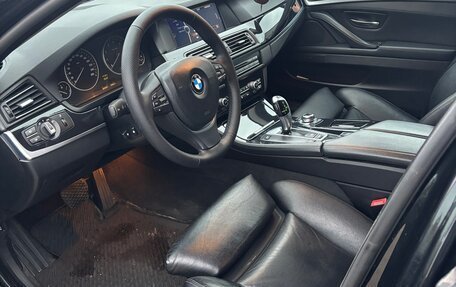 BMW 5 серия, 2010 год, 1 500 000 рублей, 12 фотография