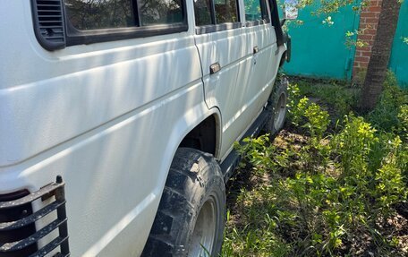 Mitsubishi Pajero III рестайлинг, 1986 год, 300 000 рублей, 5 фотография