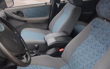 Chevrolet Niva I рестайлинг, 2004 год, 290 000 рублей, 12 фотография