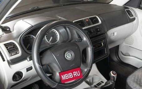 Skoda Roomster, 2007 год, 450 000 рублей, 5 фотография