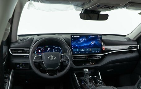 Toyota Highlander, 2025 год, 5 828 888 рублей, 6 фотография