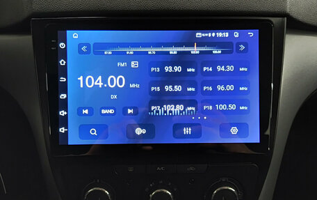 Skoda Yeti I рестайлинг, 2015 год, 1 399 000 рублей, 18 фотография