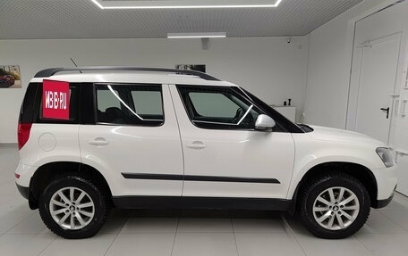Skoda Yeti I рестайлинг, 2015 год, 1 399 000 рублей, 5 фотография