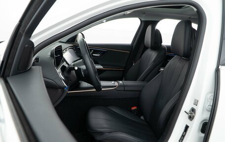 Mercedes-Benz E-Класс, 2024 год, 7 119 999 рублей, 10 фотография