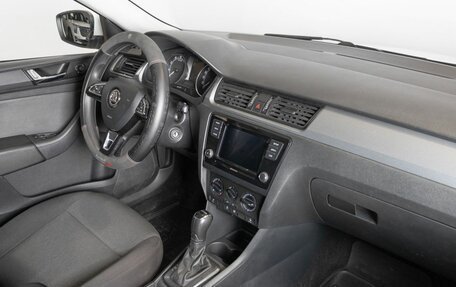 Skoda Rapid I, 2018 год, 850 000 рублей, 7 фотография