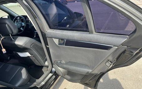 Mercedes-Benz C-Класс, 2011 год, 1 200 000 рублей, 19 фотография