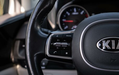 KIA Carnival, 2021 год, 4 299 000 рублей, 20 фотография