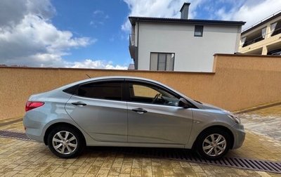 Hyundai Solaris II рестайлинг, 2012 год, 880 000 рублей, 1 фотография