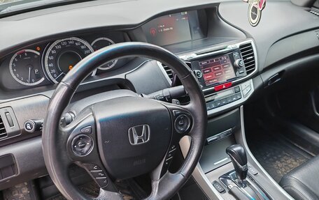 Honda Accord IX рестайлинг, 2013 год, 1 730 000 рублей, 7 фотография