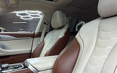 BMW 8 серия, 2019 год, 9 800 000 рублей, 9 фотография