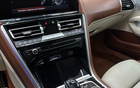 BMW 8 серия, 2019 год, 9 800 000 рублей, 11 фотография