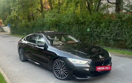 BMW 8 серия, 2019 год, 9 800 000 рублей, 25 фотография