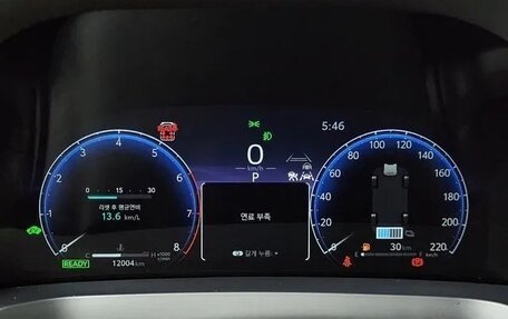 Toyota Alphard, 2025 год, 11 380 000 рублей, 24 фотография