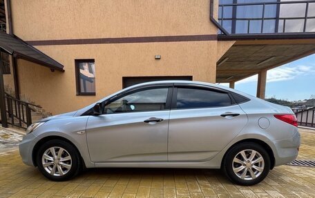 Hyundai Solaris II рестайлинг, 2012 год, 880 000 рублей, 8 фотография