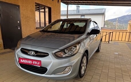 Hyundai Solaris II рестайлинг, 2012 год, 880 000 рублей, 13 фотография