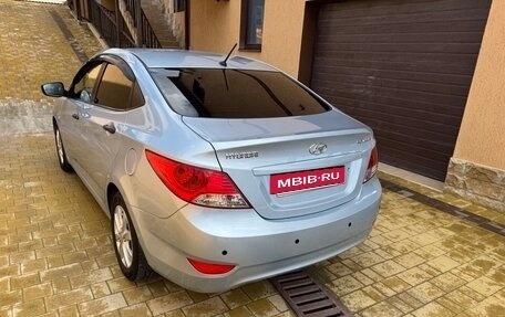 Hyundai Solaris II рестайлинг, 2012 год, 880 000 рублей, 14 фотография