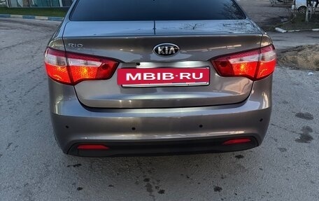 KIA Rio III рестайлинг, 2014 год, 1 050 000 рублей, 2 фотография