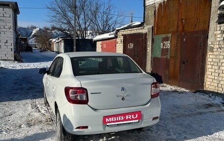 Renault Logan II, 2015 год, 890 000 рублей, 8 фотография