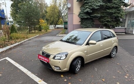 KIA Rio II, 2010 год, 840 000 рублей, 3 фотография