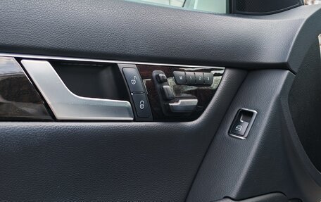 Mercedes-Benz C-Класс, 2012 год, 1 470 000 рублей, 25 фотография