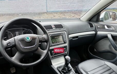 Skoda Octavia, 2010 год, 1 390 000 рублей, 10 фотография