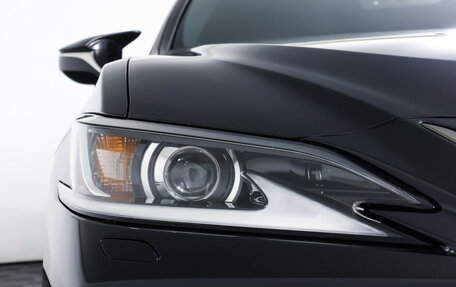 Lexus ES VII, 2020 год, 3 830 000 рублей, 24 фотография